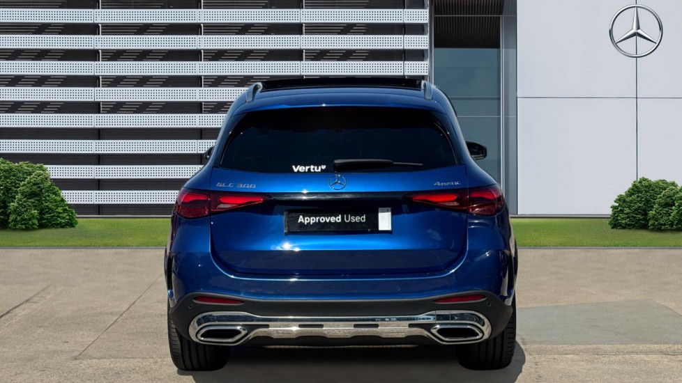 Mercedes-Benz GLC 300 4Matic AMG Line Premium Plus 5dr 9G-Tronic Petrol Estate - Image 6