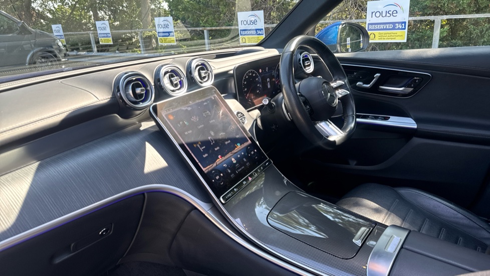 Mercedes-Benz GLC 300 4Matic AMG Line Premium Plus 5dr 9G-Tronic Petrol Estate - Image 9