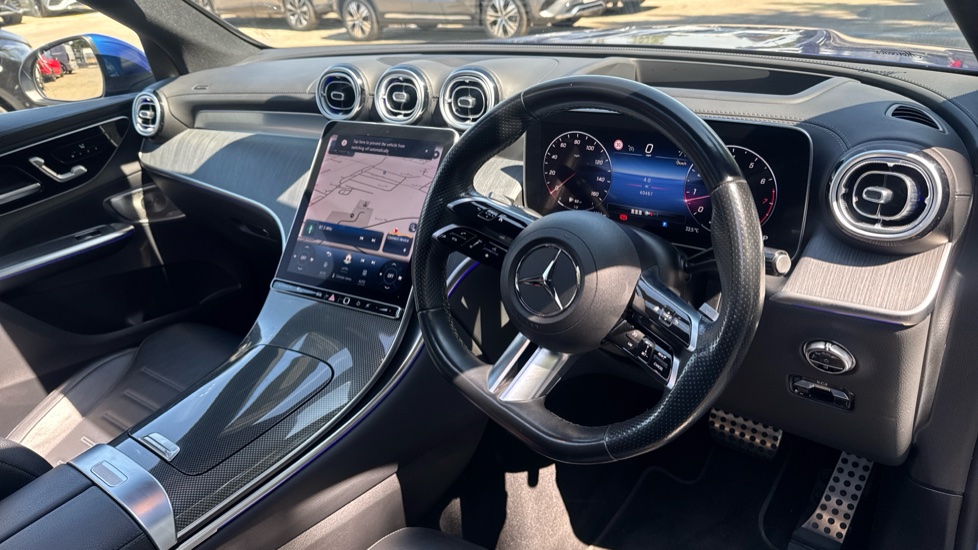 Mercedes-Benz GLC 300 4Matic AMG Line Premium Plus 5dr 9G-Tronic Petrol Estate - Image 11