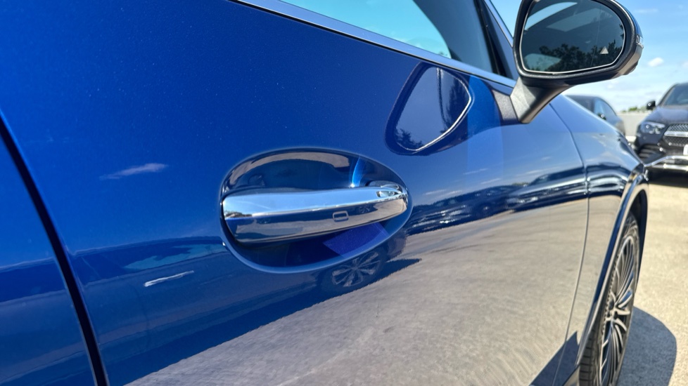Mercedes-Benz GLC 300 4Matic AMG Line Premium Plus 5dr 9G-Tronic Petrol Estate - Image 25