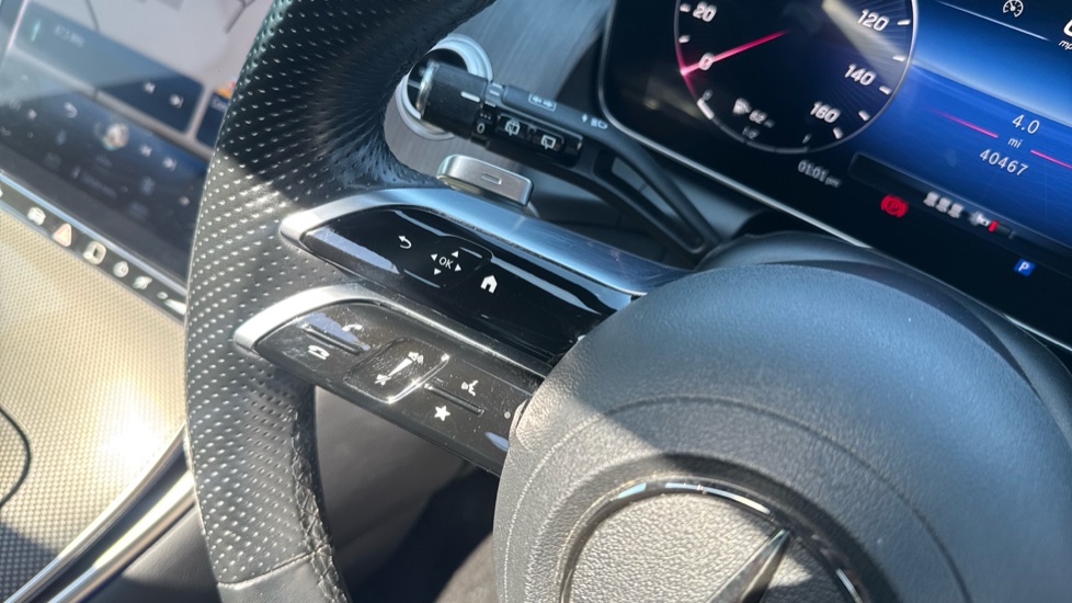 Mercedes-Benz GLC 300 4Matic AMG Line Premium Plus 5dr 9G-Tronic Petrol Estate - Image 29