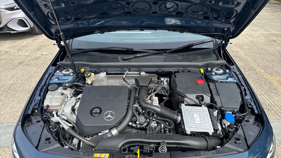 Mercedes-Benz A-Class A180 AMG Line Premium 5dr Auto Petrol Hatchback - Image 8