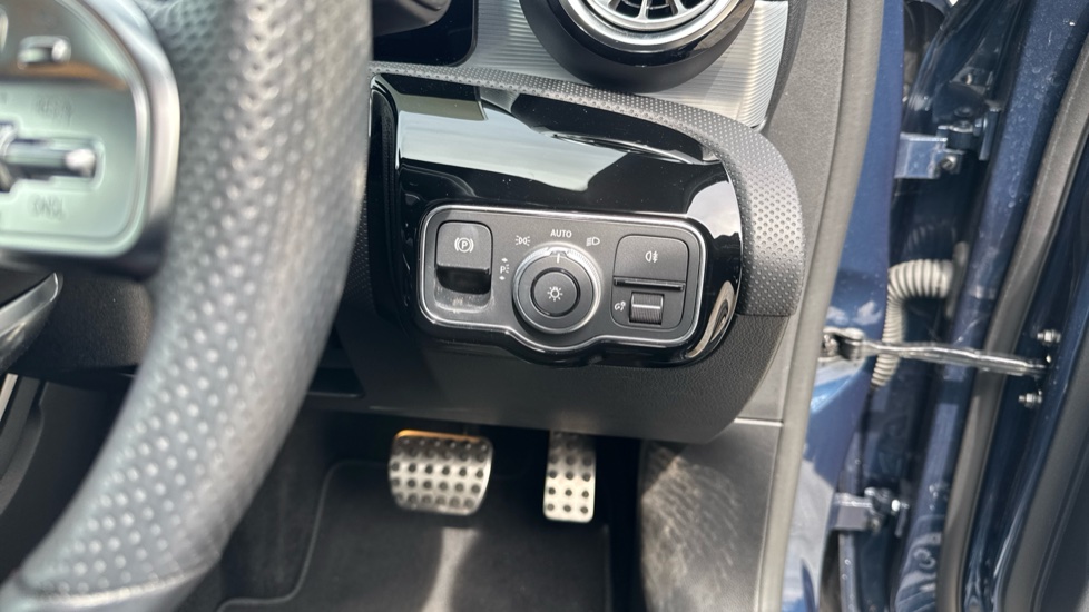 Mercedes-Benz A-Class A180 AMG Line Premium 5dr Auto Petrol Hatchback - Image 24