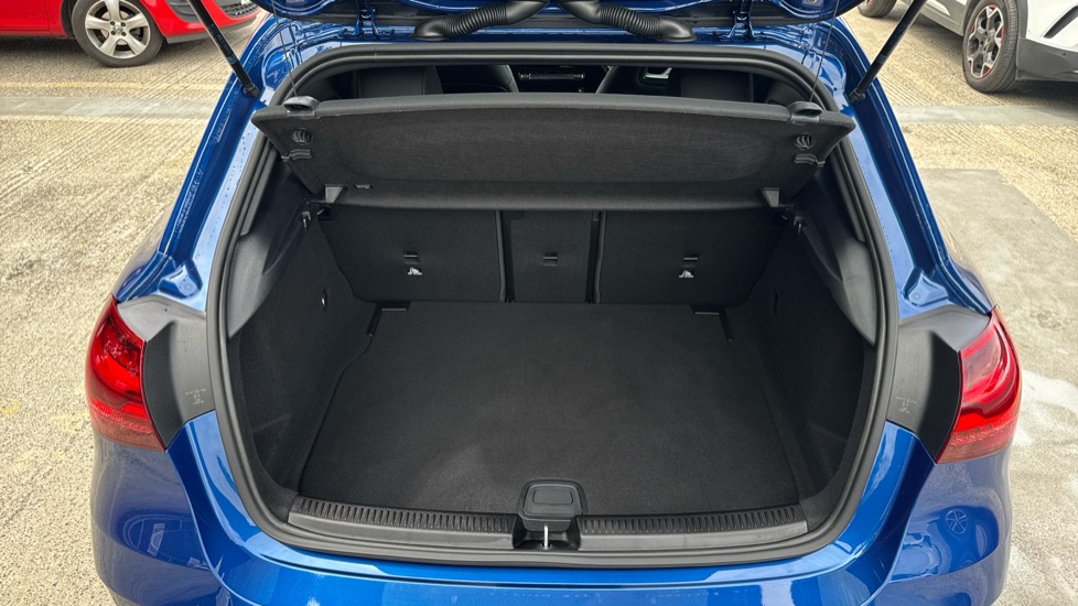 Mercedes-Benz A-Class A200 AMG Line Premium Plus 5dr Auto Petrol Hatchback - Image 4