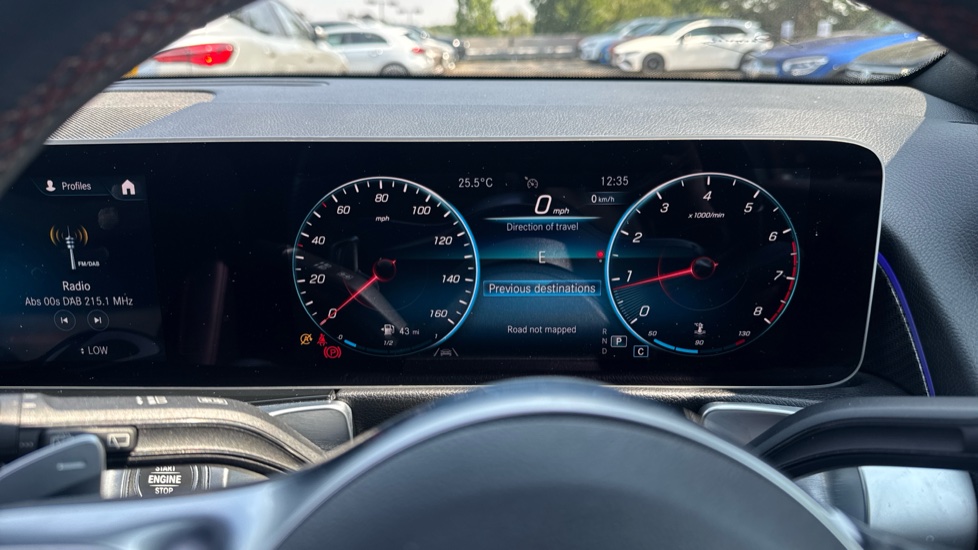 Mercedes-Benz GLB 200 AMG Line Premium Plus 5dr 7G-Tronic Petrol Estate - Image 35