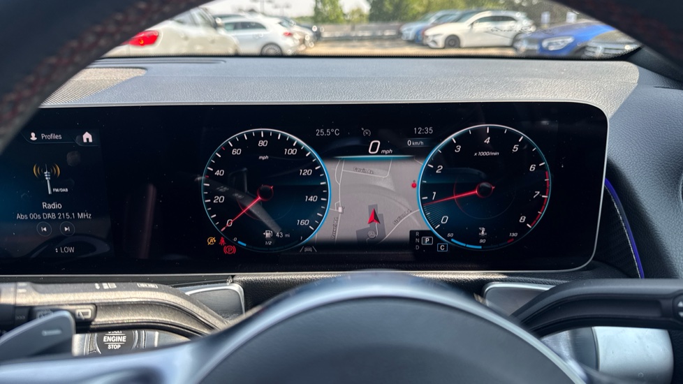 Mercedes-Benz GLB 200 AMG Line Premium Plus 5dr 7G-Tronic Petrol Estate - Image 36
