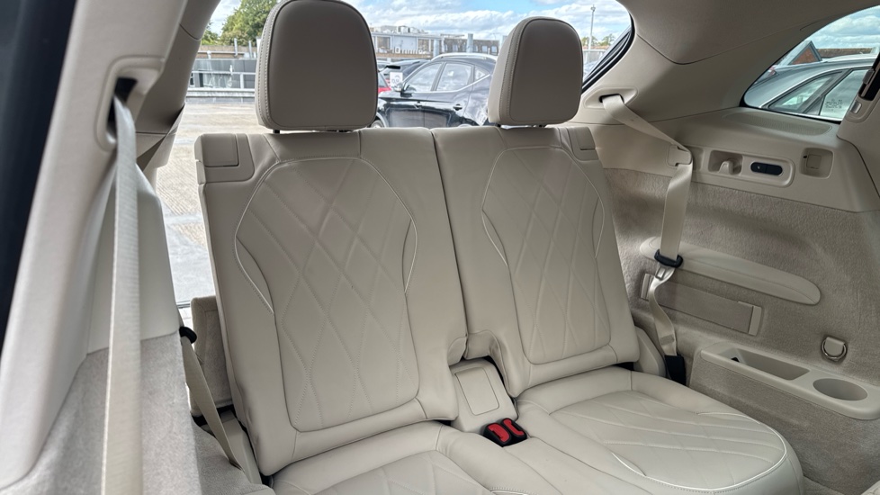 Mercedes-Benz Eqs 450 4M 265kW Business Class 108kWh 5dr Auto Electric Estate - Image 27