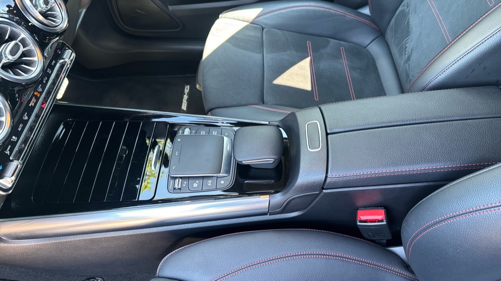 Mercedes-Benz B-Class B180 AMG Line Premium 5dr Auto Petrol Hatchback - Image 13
