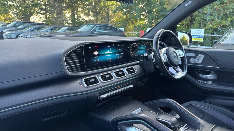 Mercedes-AMG GLE 53 4Matic+ Prem + 5dr 9G-Tronic [7 Seats] Petrol Estate - Image 9