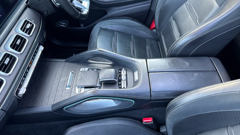 Mercedes-AMG GLE 53 4Matic+ Prem + 5dr 9G-Tronic [7 Seats] Petrol Estate - Image 13