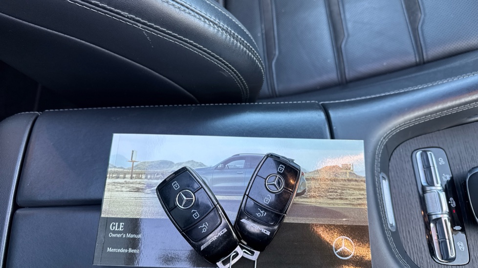 Mercedes-AMG GLE 53 4Matic+ Prem + 5dr 9G-Tronic [7 Seats] Petrol Estate - Image 19
