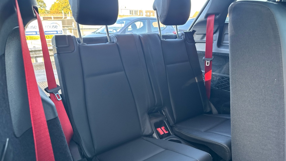 Mercedes-AMG GLE 53 4Matic+ Prem + 5dr 9G-Tronic [7 Seats] Petrol Estate - Image 28