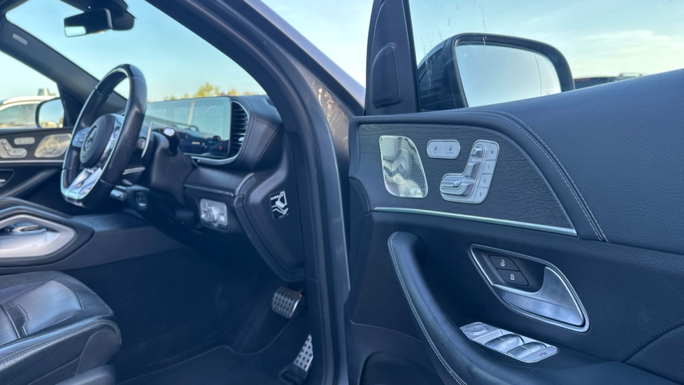 Mercedes-AMG GLE 53 4Matic+ Prem + 5dr 9G-Tronic [7 Seats] Petrol Estate - Image 30