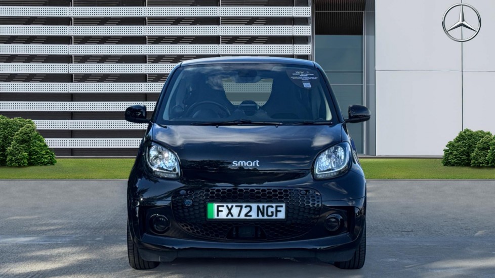 smart EQ fortwo coupe 60kW EQ Premium 17kWh 2dr Auto [22kWCh] Electric Coupe - Image 3