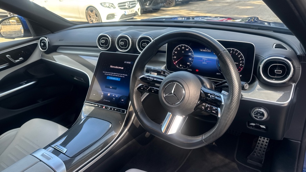 Mercedes-Benz C-Class C300e AMG Line Premium 4dr 9G-Tronic Saloon - Image 11