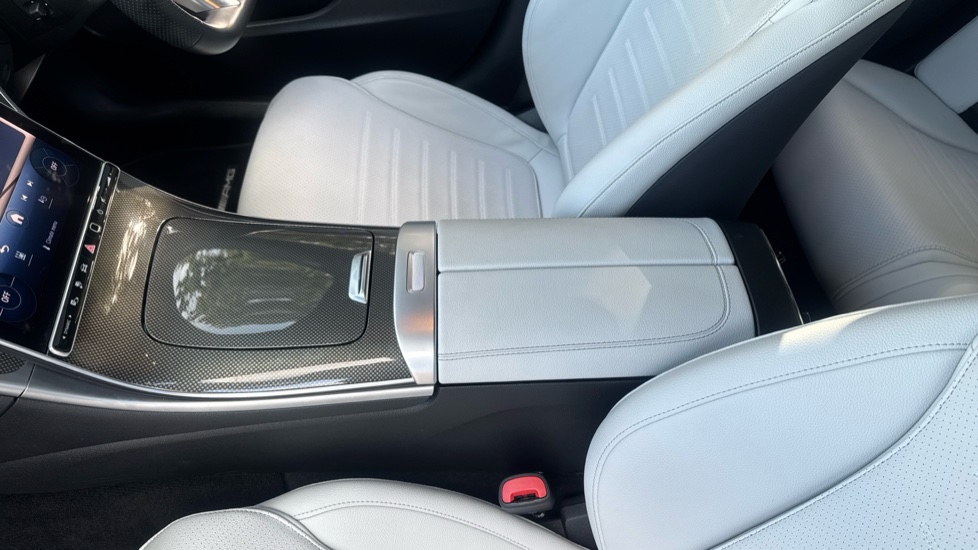 Mercedes-Benz C-Class C300e AMG Line Premium 4dr 9G-Tronic Saloon - Image 13