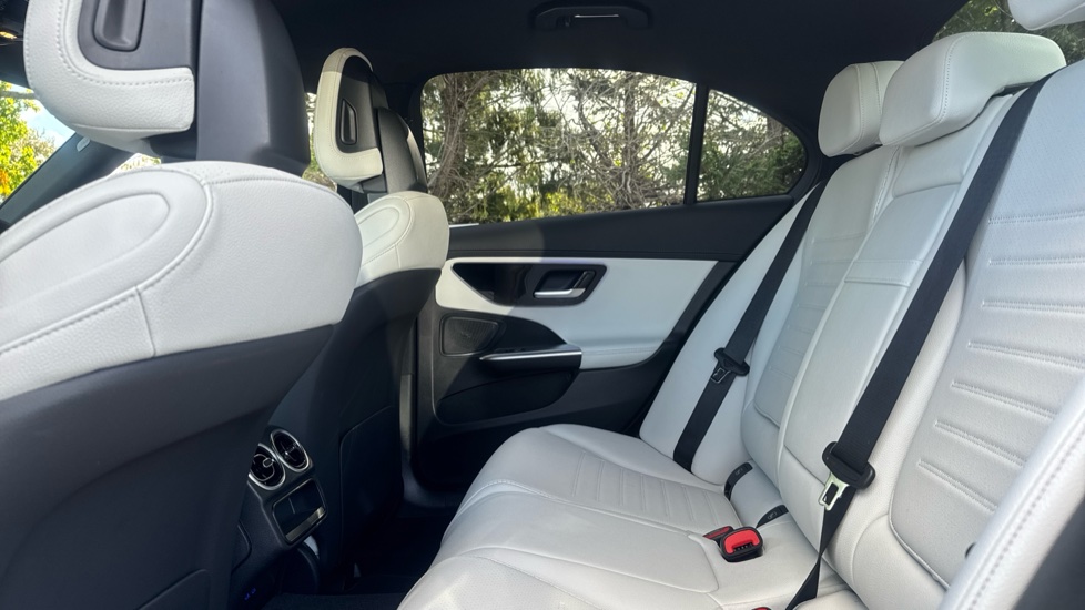 Mercedes-Benz C-Class C300e AMG Line Premium 4dr 9G-Tronic Saloon - Image 16