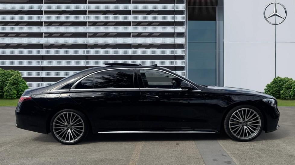 Mercedes-Benz S-Class S500L 449 4Matic AMG Line Prem+ Exec 4dr 9G-Tronic Petrol Saloon - Image 5