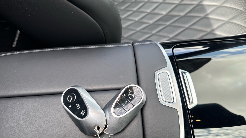 Mercedes-Benz S-Class S500L 449 4Matic AMG Line Prem+ Exec 4dr 9G-Tronic Petrol Saloon - Image 20