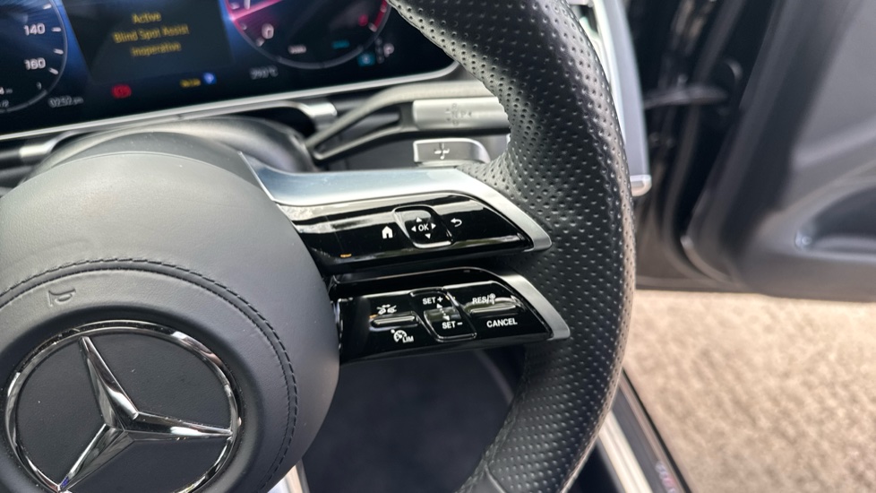 Mercedes-Benz S-Class S500L 449 4Matic AMG Line Prem+ Exec 4dr 9G-Tronic Petrol Saloon - Image 28