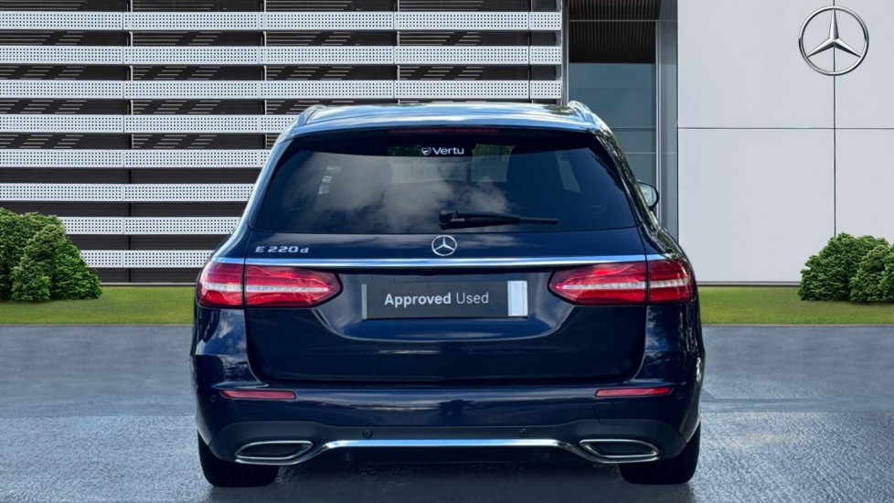 Mercedes-Benz E-Class E220d AMG Line 5dr 9G-Tronic Diesel Estate - Image 6