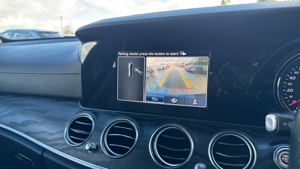 Mercedes-Benz E-Class E220d AMG Line 5dr 9G-Tronic Diesel Estate - Image 38