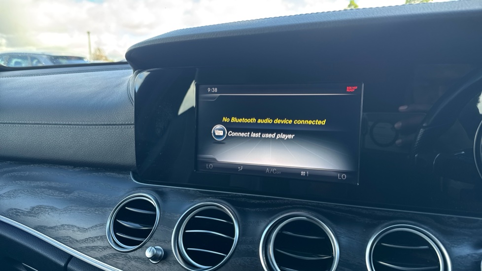 Mercedes-Benz E-Class E220d AMG Line 5dr 9G-Tronic Diesel Estate - Image 42