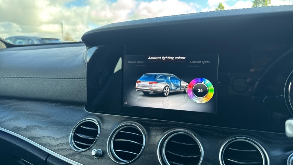 Mercedes-Benz E-Class E220d AMG Line 5dr 9G-Tronic Diesel Estate - Image 45