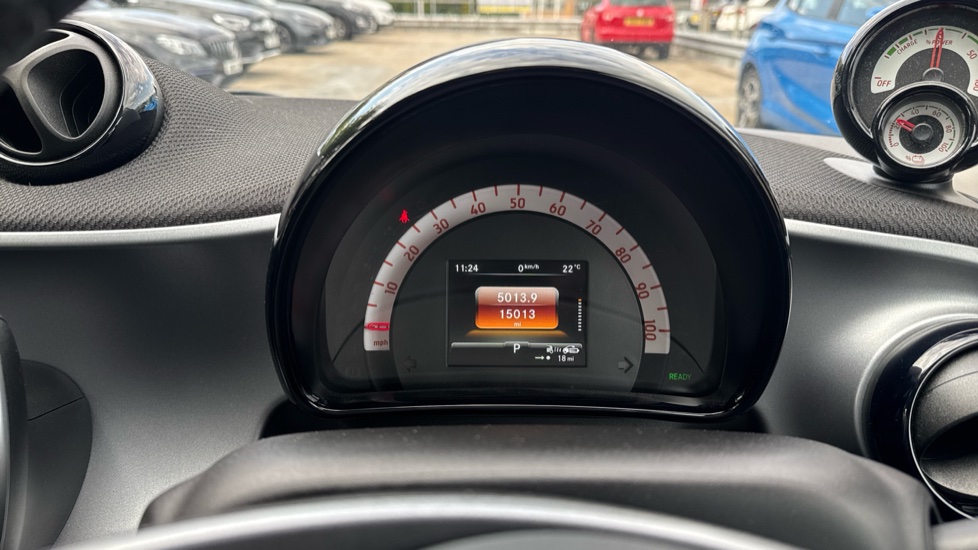 smart EQ forfour hatchback 60kW EQ Premium 17kWh 5dr Auto [22kWch] Electric Hatchback - Image 29