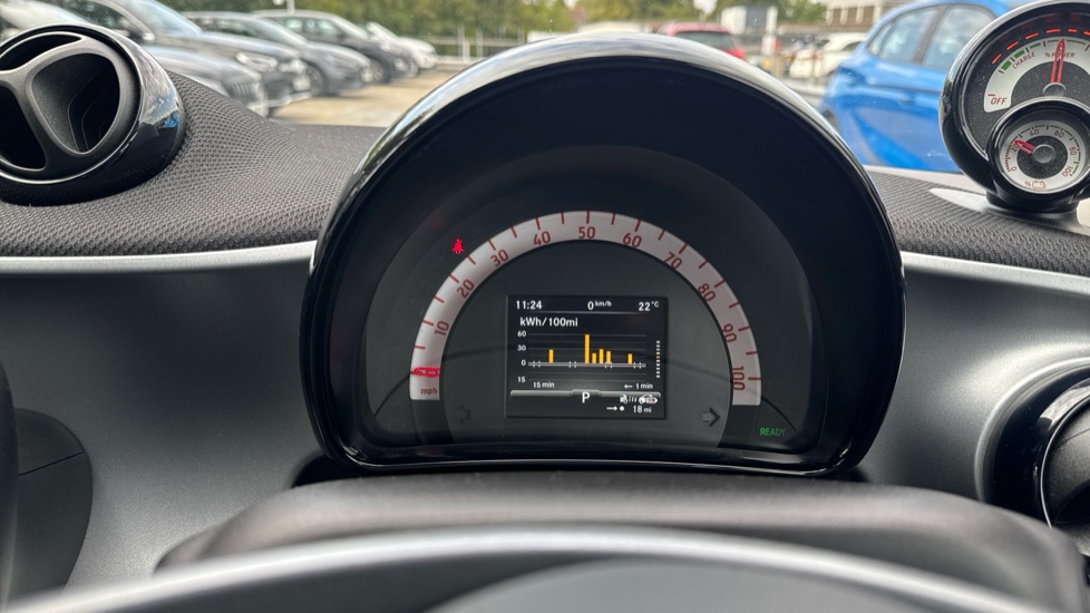 smart EQ forfour hatchback 60kW EQ Premium 17kWh 5dr Auto [22kWch] Electric Hatchback - Image 32
