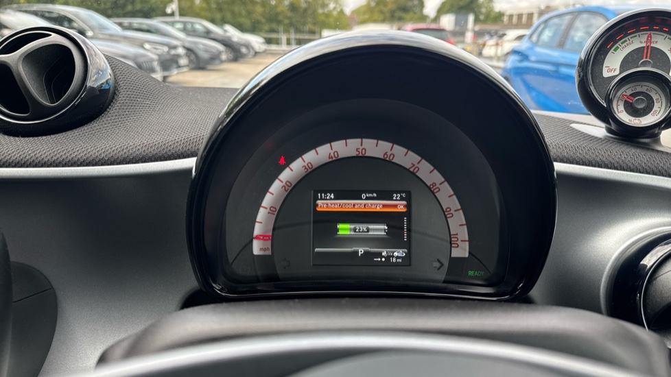 smart EQ forfour hatchback 60kW EQ Premium 17kWh 5dr Auto [22kWch] Electric Hatchback - Image 34