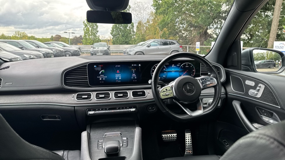 Mercedes-Benz GLE 400d 4Matic AMG Line Prem 5dr 9G-Tronic [7 St] Diesel Estate - Image 10