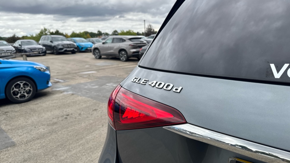 Mercedes-Benz GLE 400d 4Matic AMG Line Prem 5dr 9G-Tronic [7 St] Diesel Estate - Image 21