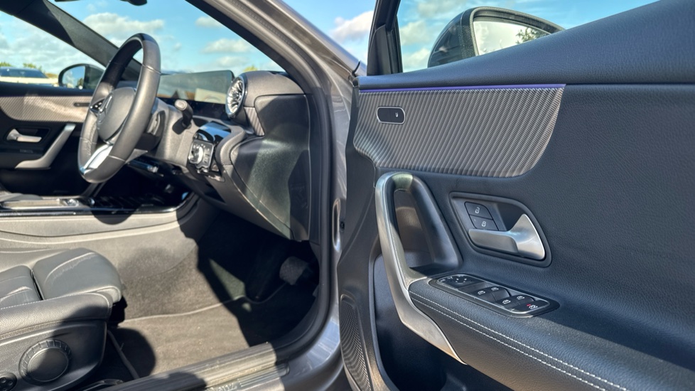 Mercedes-Benz A-Class A180 Sport Executive 5dr Auto Petrol Hatchback - Image 23