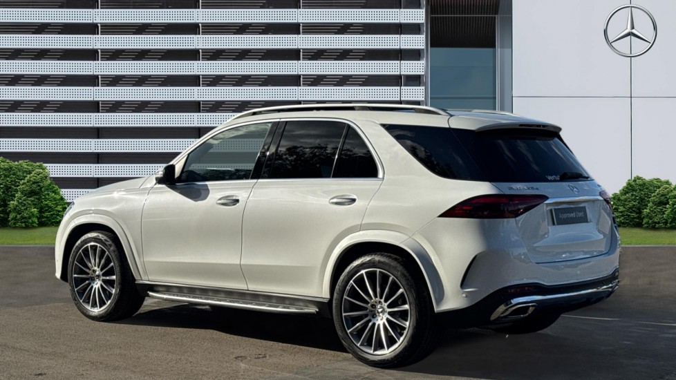 Mercedes-Benz GLE 450d 4Matic AMG Line Prem 5dr 9G-Tronic [7 St] Diesel Estate - Image 2