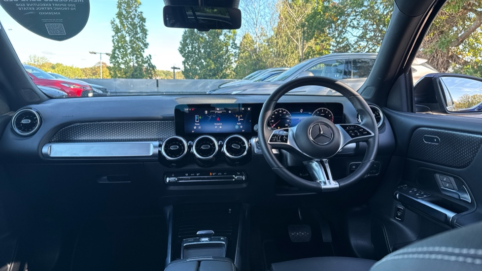 Mercedes-Benz GLB 200 Sport Executive 5dr 7G-Tronic Petrol Estate - Image 10