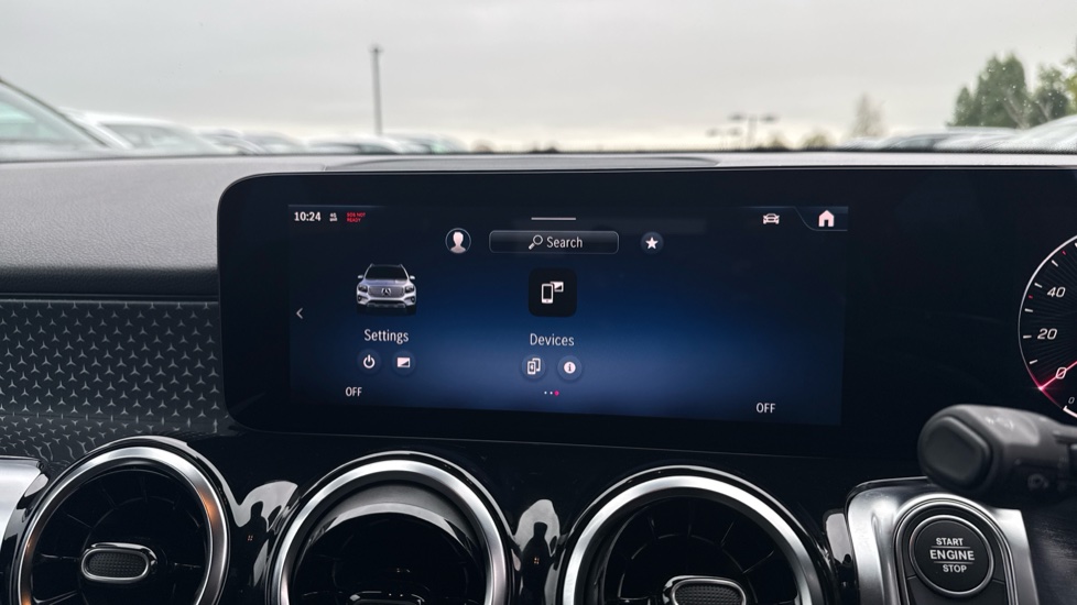 Mercedes-Benz GLB 200 Sport Executive 5dr 7G-Tronic Petrol Estate - Image 12