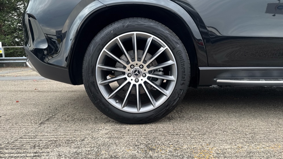 Mercedes-Benz GLE 450d 4Matic AMG Line Prem 5dr 9G-Tronic [7 St] Diesel Estate - Image 7
