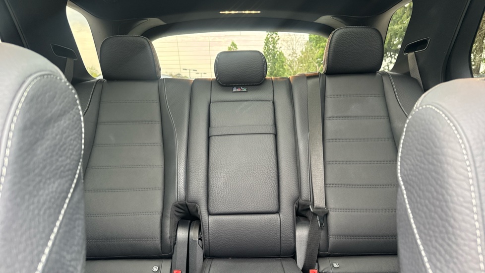 Mercedes-Benz GLE 450d 4Matic AMG Line Prem 5dr 9G-Tronic [7 St] Diesel Estate - Image 15