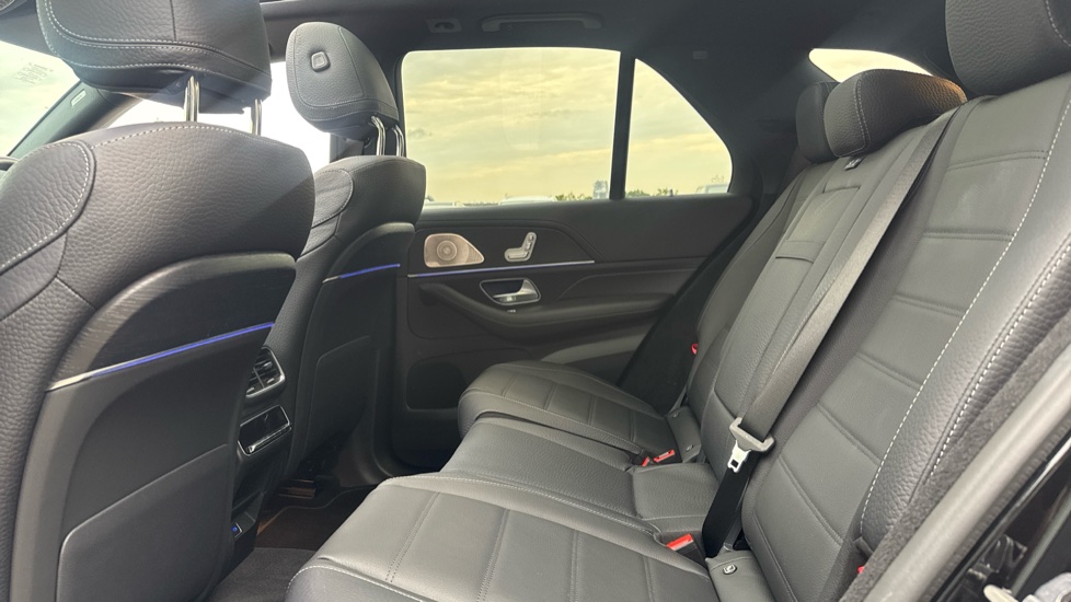 Mercedes-Benz GLE 450d 4Matic AMG Line Prem 5dr 9G-Tronic [7 St] Diesel Estate - Image 16