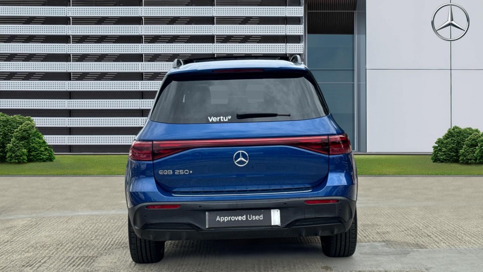 Mercedes-Benz Eqb 250+ 140kW AMG Line Prem Plus 70.5kWh 5dr Auto Electric Estate - Image 6