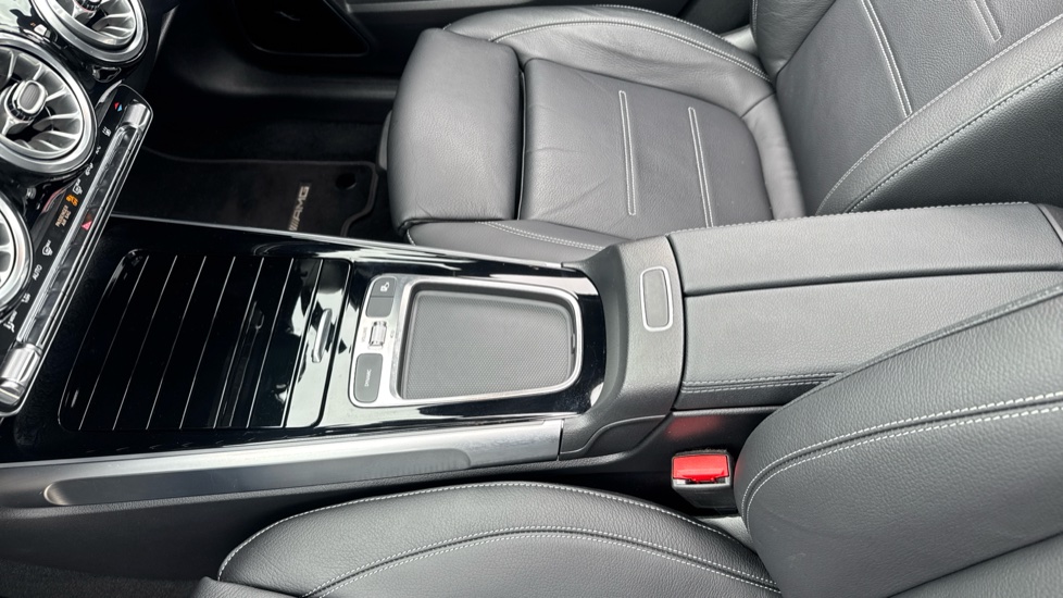 Mercedes-Benz Eqb 250+ 140kW AMG Line Prem Plus 70.5kWh 5dr Auto Electric Estate - Image 13