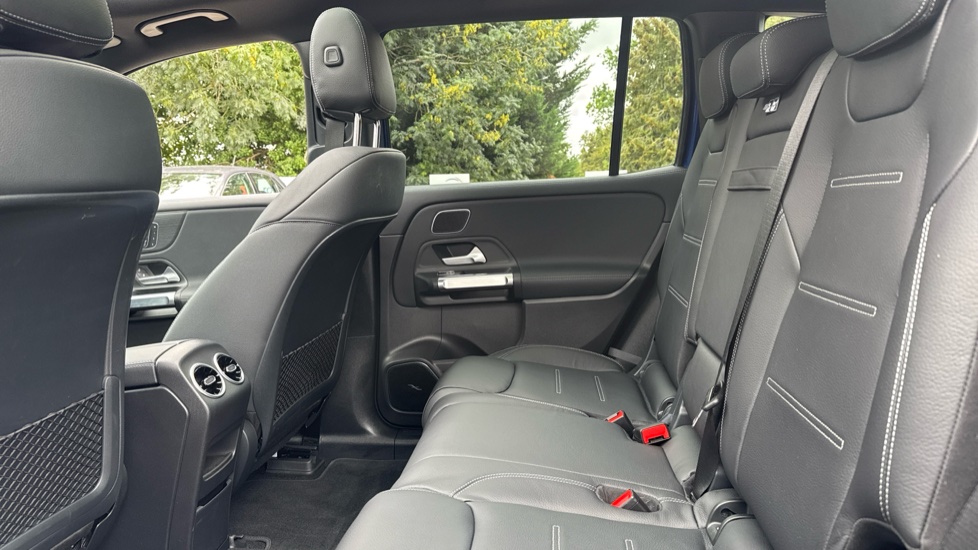 Mercedes-Benz Eqb 250+ 140kW AMG Line Prem Plus 70.5kWh 5dr Auto Electric Estate - Image 16