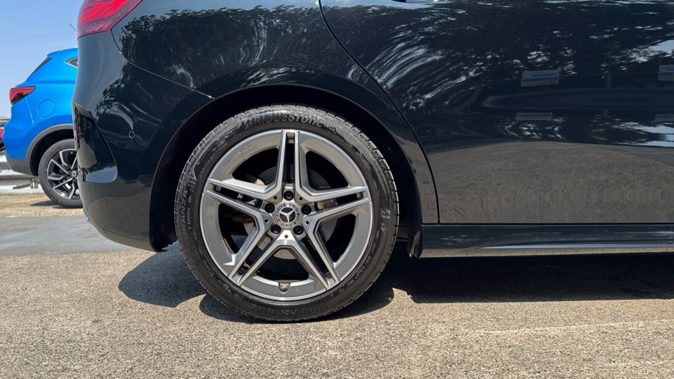 Mercedes-Benz B-Class B200 AMG Line Premium 5dr Auto Petrol Hatchback - Image 7