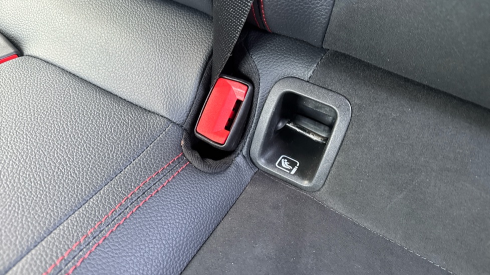 Mercedes-Benz A-Class A180 AMG Line Premium 5dr Auto Petrol Hatchback - Image 17