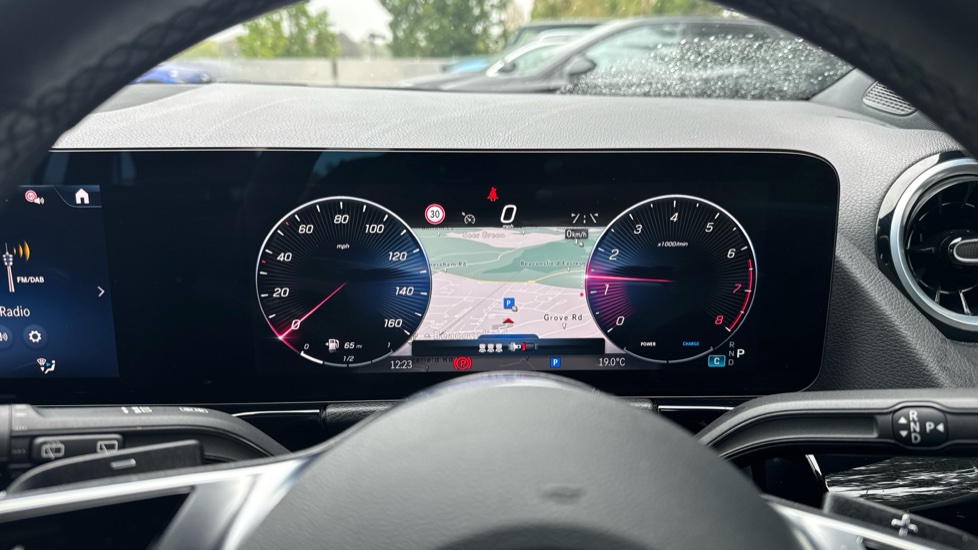 Mercedes-Benz GLA 180 Sport Edition 5dr Auto Petrol Hatchback - Image 31