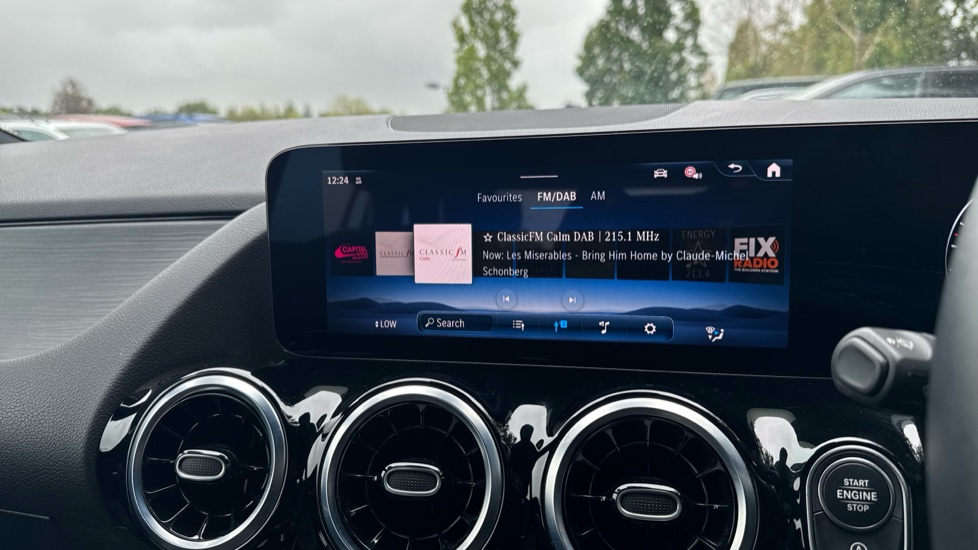 Mercedes-Benz GLA 180 Sport Edition 5dr Auto Petrol Hatchback - Image 40
