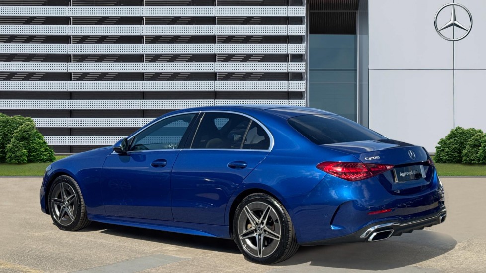 Mercedes-Benz C-Class C200 AMG Line 4dr 9G-Tronic Petrol Saloon - Image 2