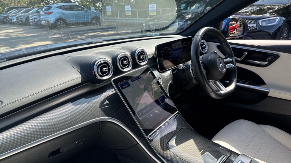 Mercedes-Benz C-Class C200 AMG Line 4dr 9G-Tronic Petrol Saloon - Image 9