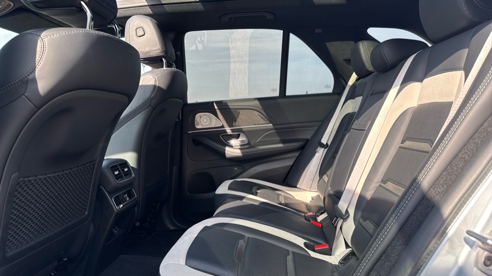 Mercedes-AMG GLE 63 S 4Matic+ 5dr 9G-Tronic Petrol Estate - Image 16